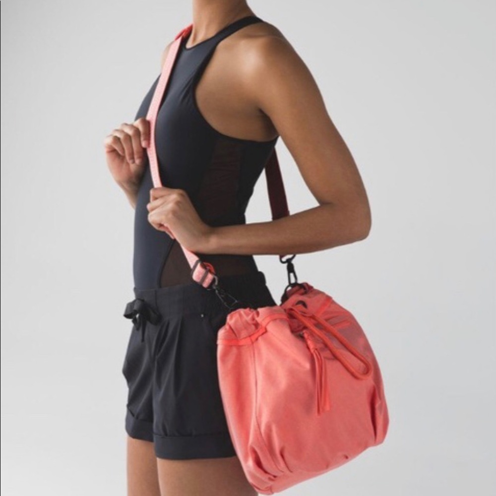 NWOT Lululemon Diversity Bag